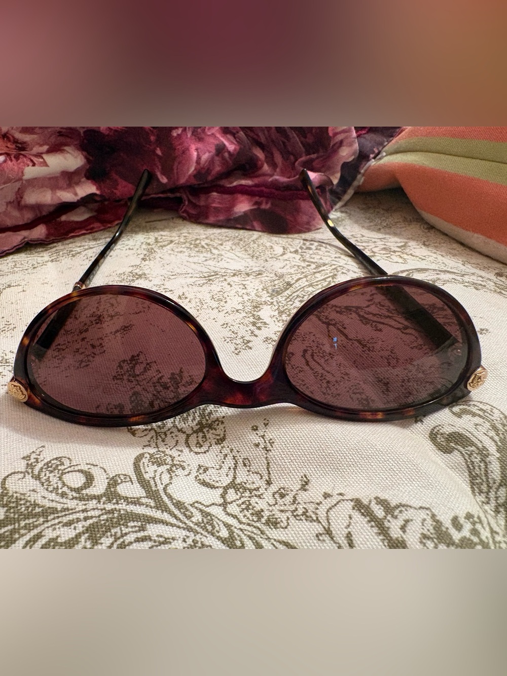 Versace Women's Tortoishell Frame 
Tinted Cat-Eye Sunglasses with Gold Medallion - Picture 3 of 5